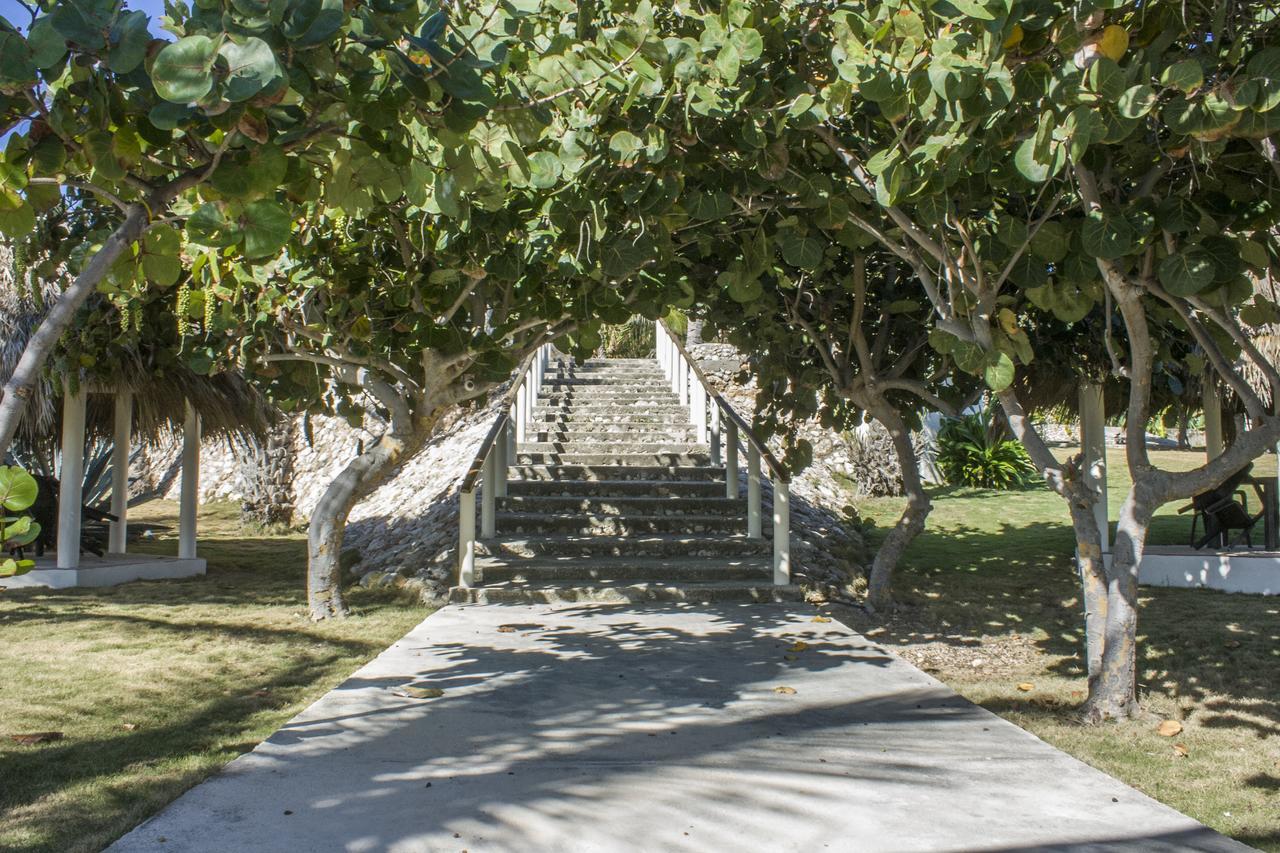 Hotel Playazul Barahona Exterior photo